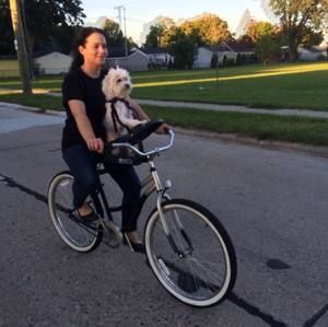 Meet your Posher, Lena